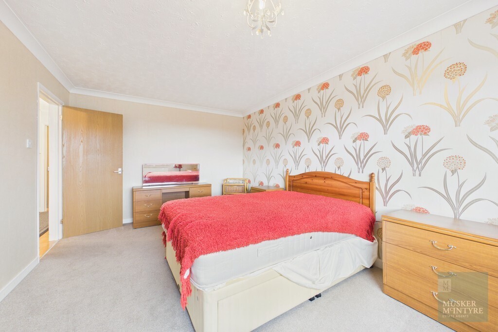 Beccles Road, Bungay Image 9