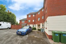 New Charlton Way, Bristol