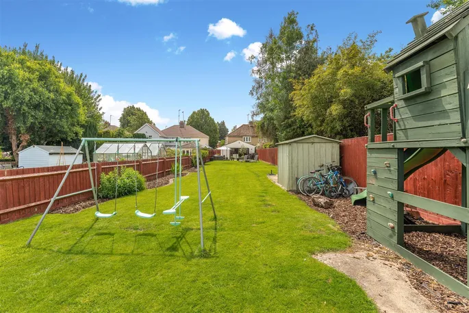 Property carousel image 15