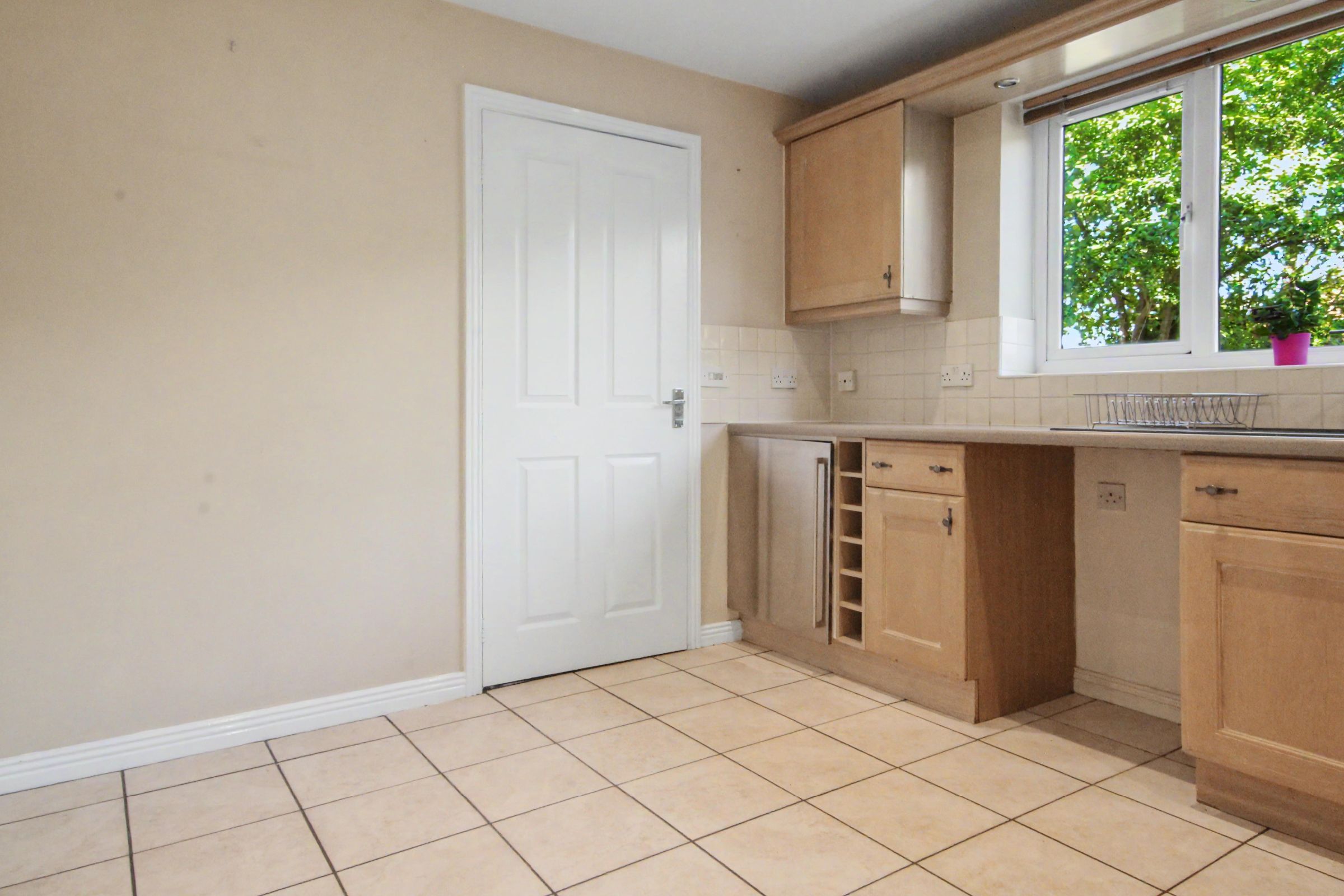 Oyster Close, Burton-On-Trent Image 11