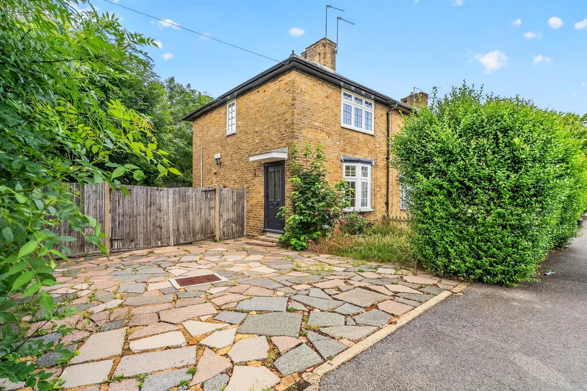 Hunston Road, Morden