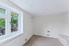 Hunston Road, Morden