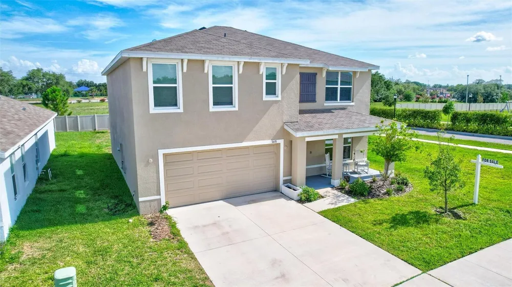 7601 Rosewood Garden Loop, Tampa, FL 33637