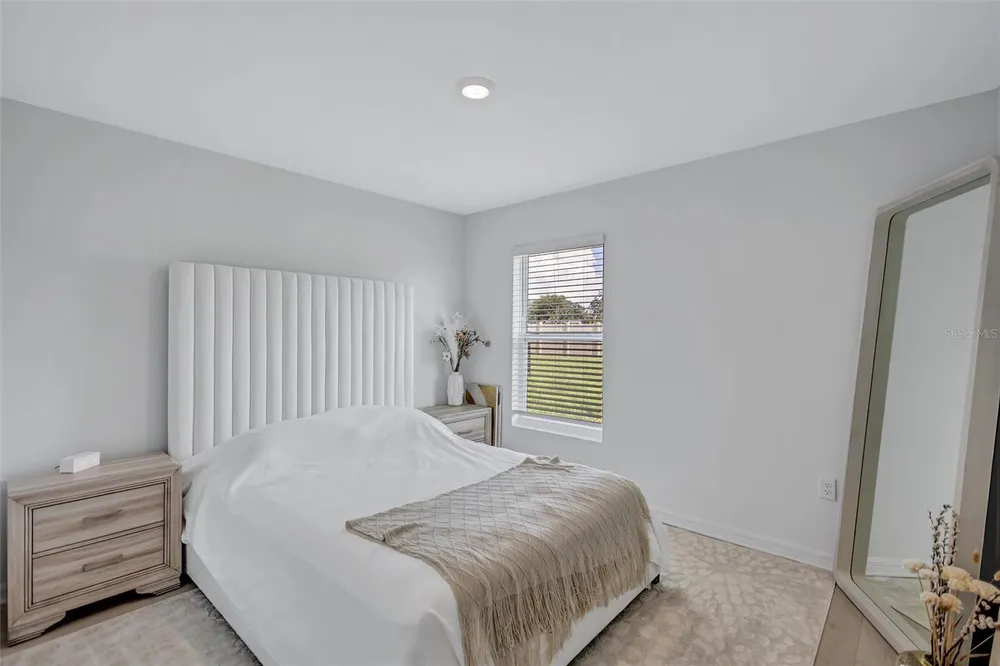 7601 Rosewood Garden Loop, Tampa, FL 33637
