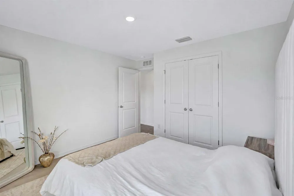 7601 Rosewood Garden Loop, Tampa, FL 33637