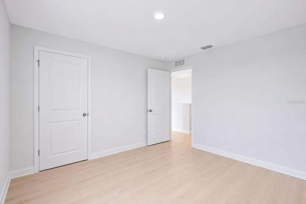 7601 Rosewood Garden Loop, Tampa, FL 33637