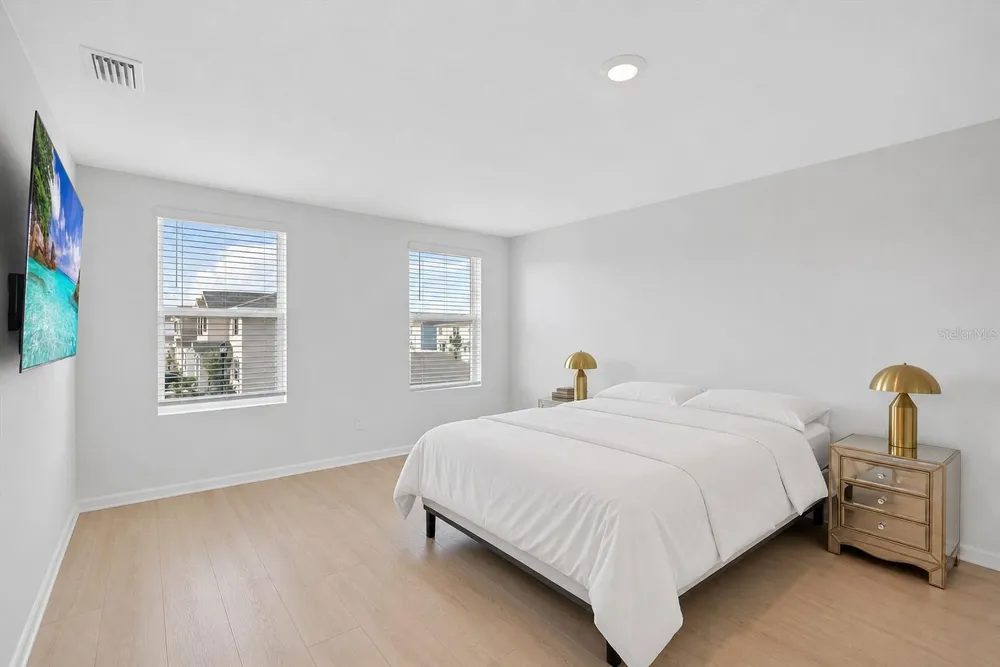 7601 Rosewood Garden Loop, Tampa, FL 33637