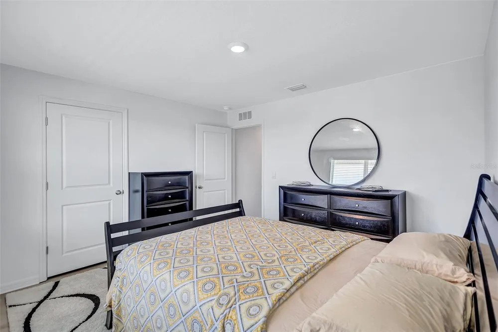 7601 Rosewood Garden Loop, Tampa, FL 33637