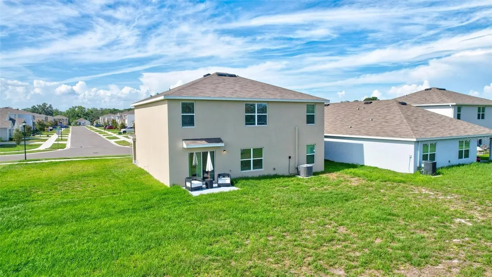7601 Rosewood Garden Loop, Tampa, FL 33637