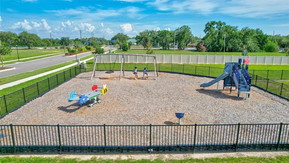 7601 Rosewood Garden Loop, Tampa, FL 33637