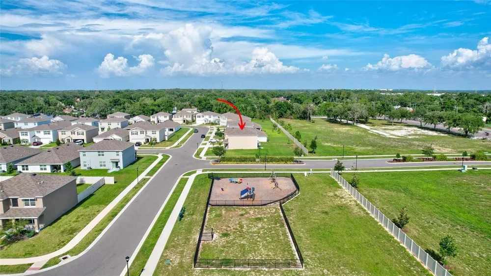 7601 Rosewood Garden Loop, Tampa, FL 33637