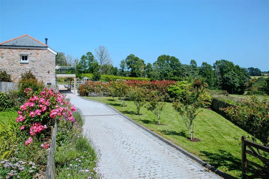 Property Image 44