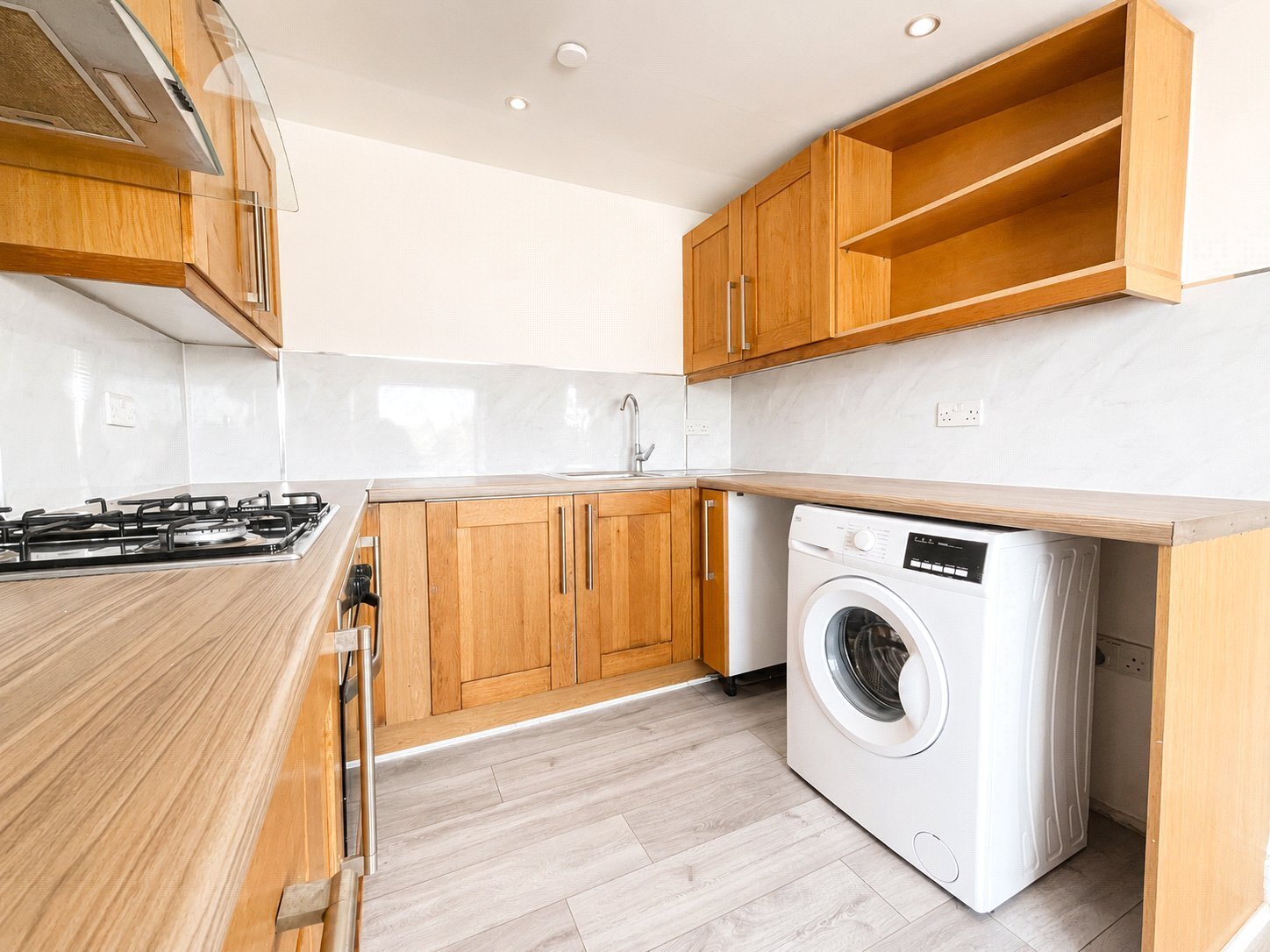 East Road, London, E15 Image 4