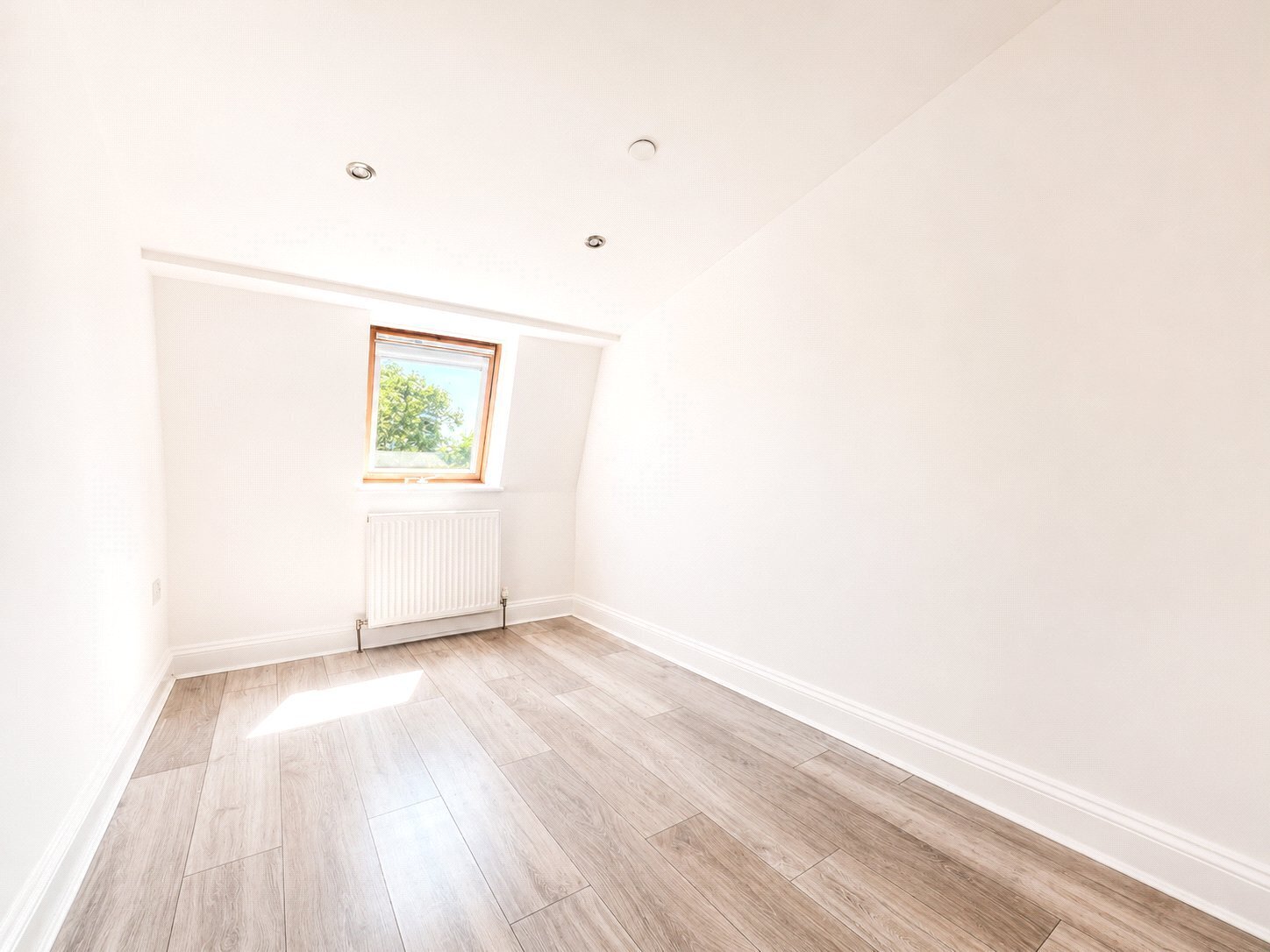 East Road, London, E15 Image 6