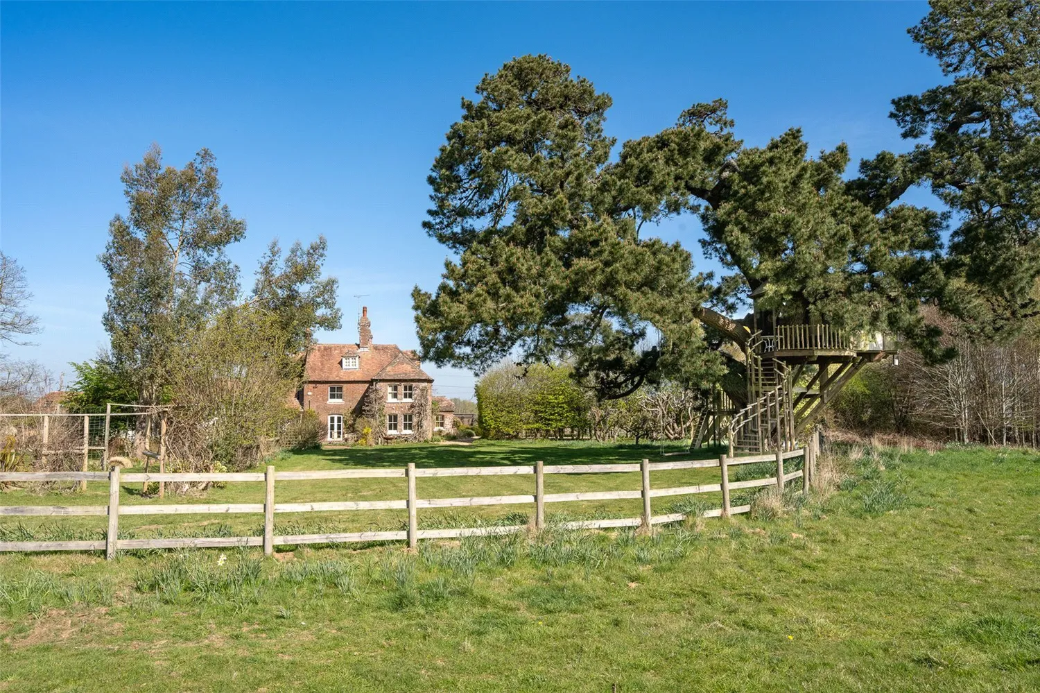 Dorchester Road, Sturminster Marshall, BH21 photo 3