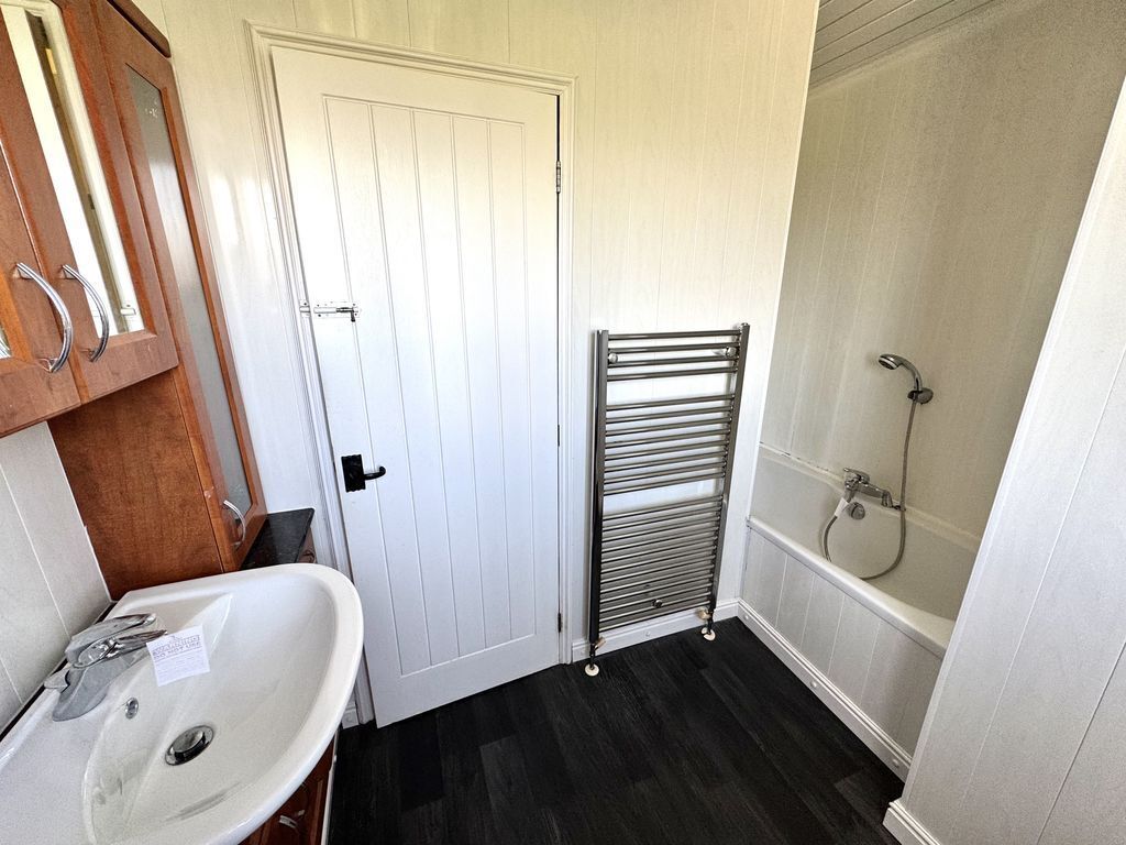 The Longshoot, Nuneaton Image 9