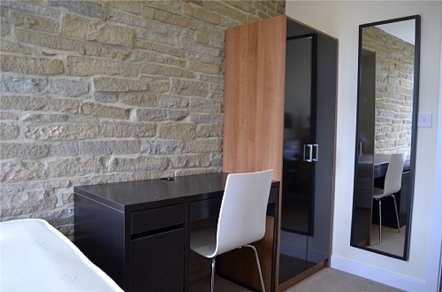 24 Victoria Street, Huddersfield, HD5 Image 7