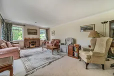 Pine Bank, Hindhead, GU26 photo 2
