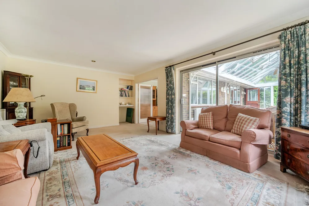 Pine Bank, Hindhead, GU26 photo 5
