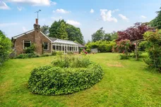 Pine Bank, Hindhead, GU26 photo 14