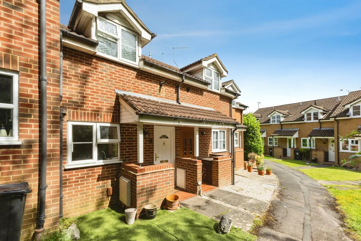 Notton Way, Lower Earley, Reading