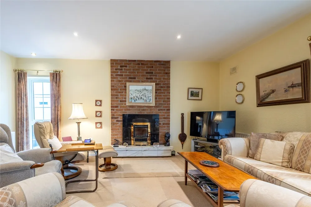11 Glenbrook Park, Delgany, Co. Wicklow, A63