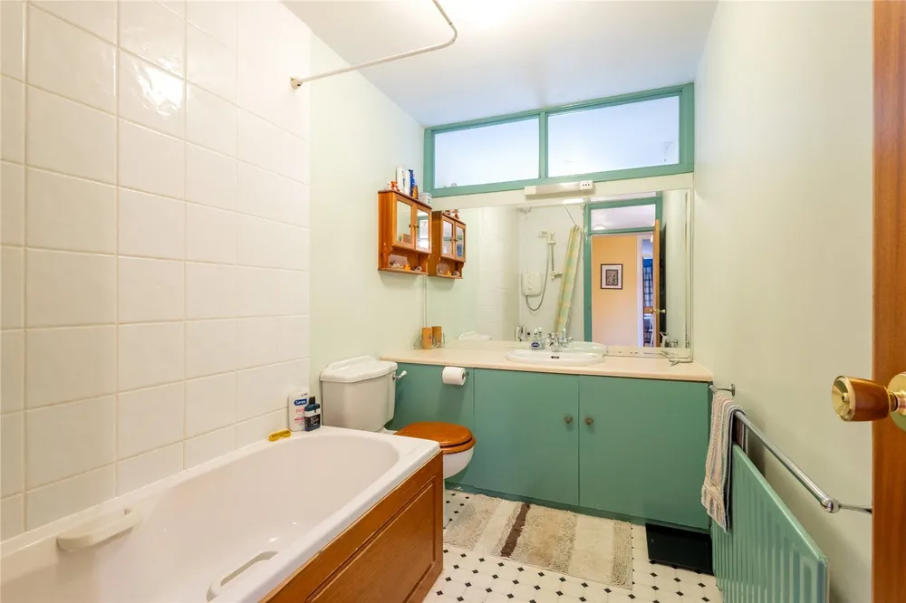 11 Glenbrook Park, Delgany, Co. Wicklow, A63