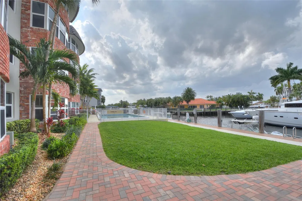 3111 NE 51st St, Fort Lauderdale, FL 33308