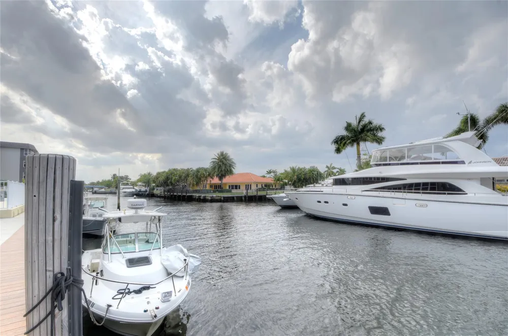 3111 NE 51st St, Fort Lauderdale, FL 33308