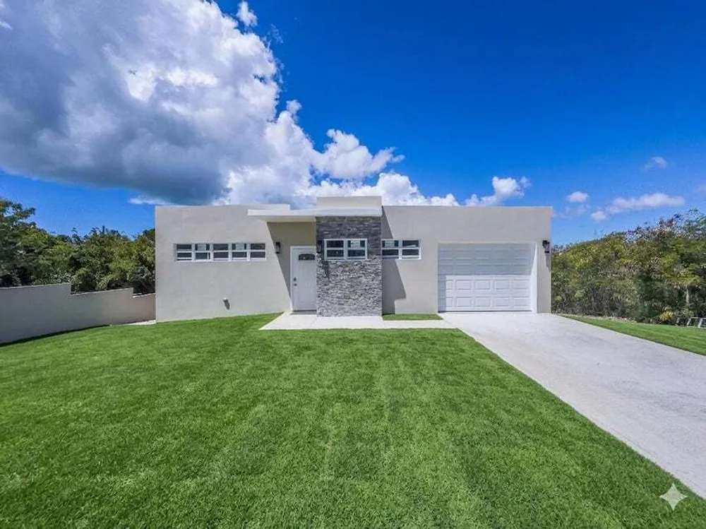 215 Ruby (Diamond) QU St. Croix St. Croix