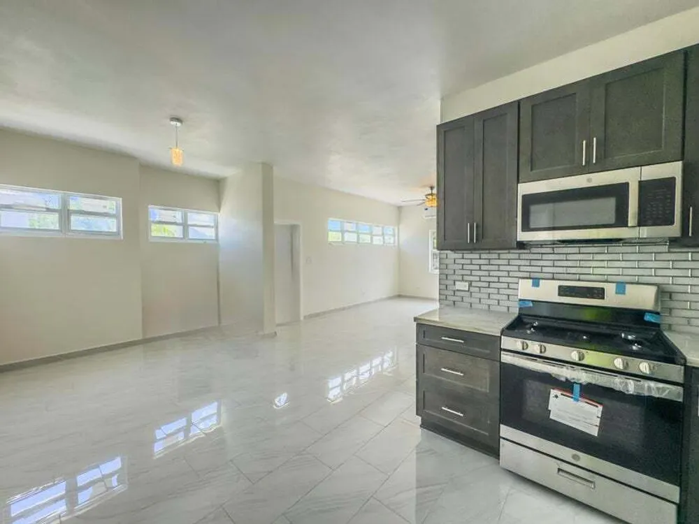 215 Ruby (Diamond) QU St. Croix St. Croix