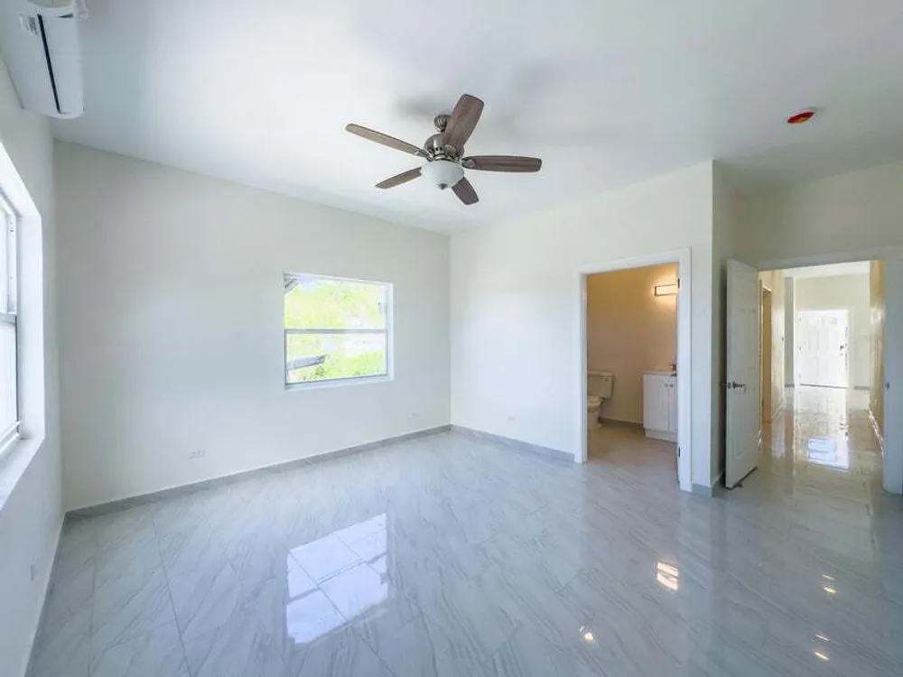 215 Ruby (Diamond) QU St. Croix St. Croix