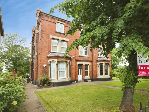 Thorne Road, Doncasterphoto