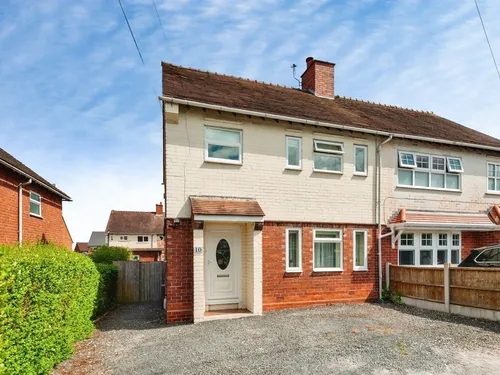 Queens Drive, Helsby, Frodshamphoto