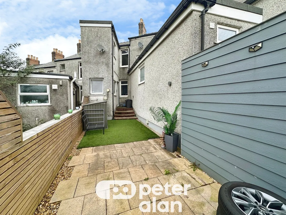 Property photo 8