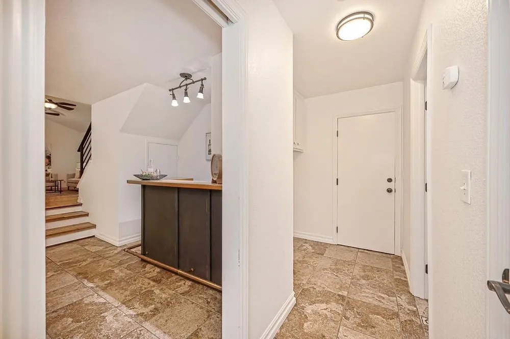 8340 Marina Greens Way, Sacramento, CA 95826
