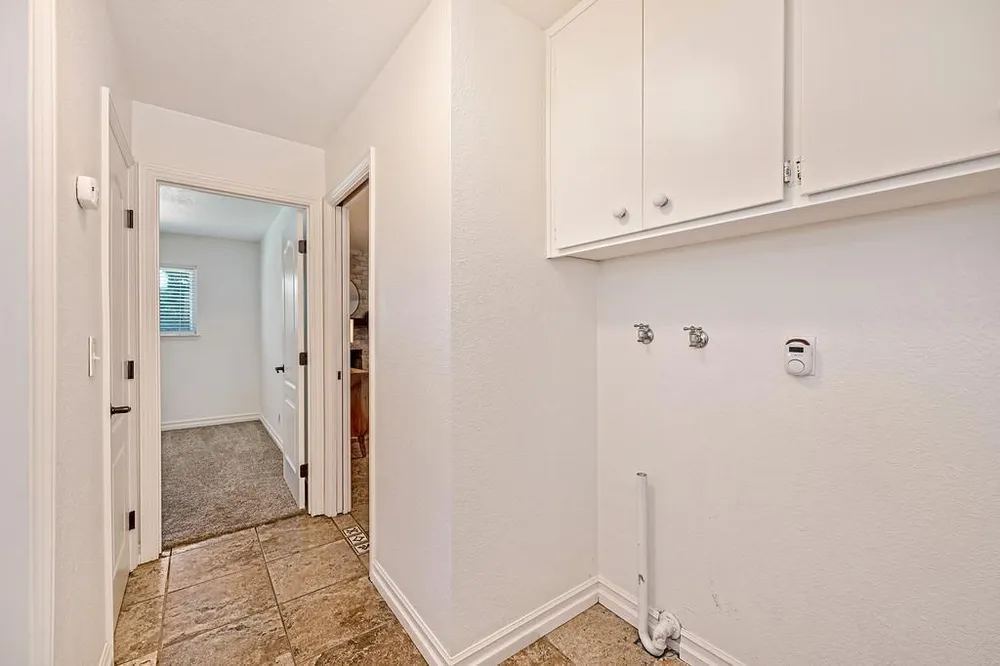 8340 Marina Greens Way, Sacramento, CA 95826