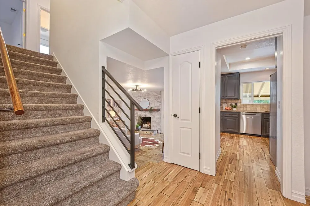 8340 Marina Greens Way, Sacramento, CA 95826