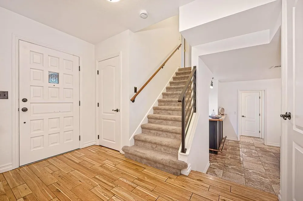 8340 Marina Greens Way, Sacramento, CA 95826