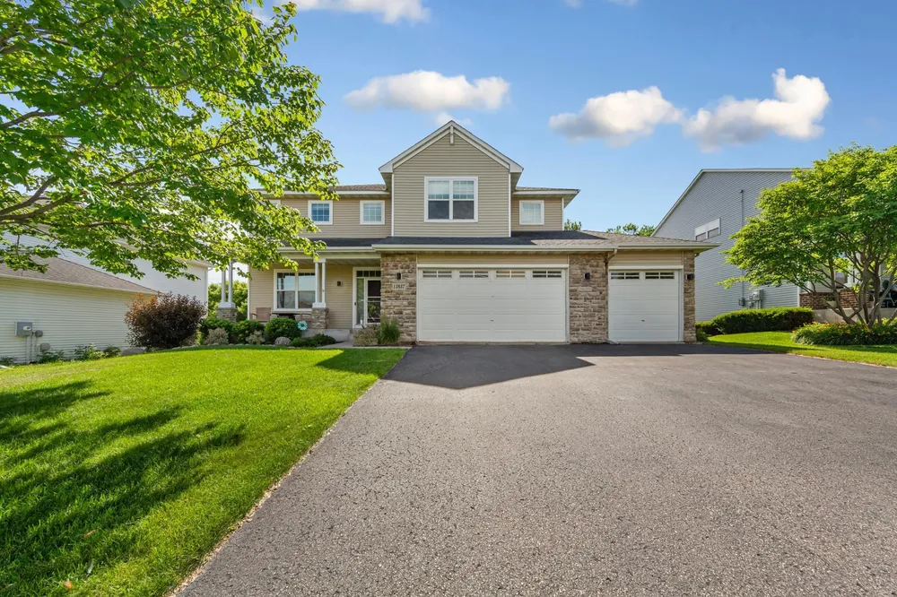 13837 Azalea Ave, Rosemount, MN 55068