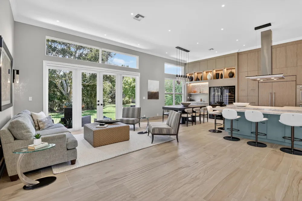 2483 Eagle Watch Ct, Weston, FL 33327