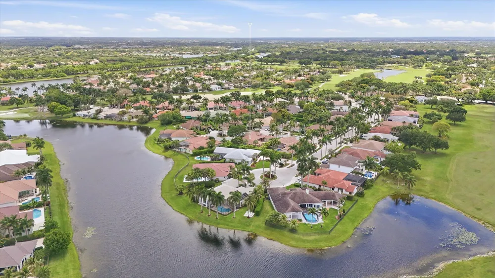 2483 Eagle Watch Ct, Weston, FL 33327
