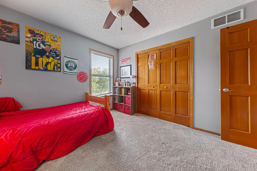 13837 Azalea Ave, Rosemount, MN 55068