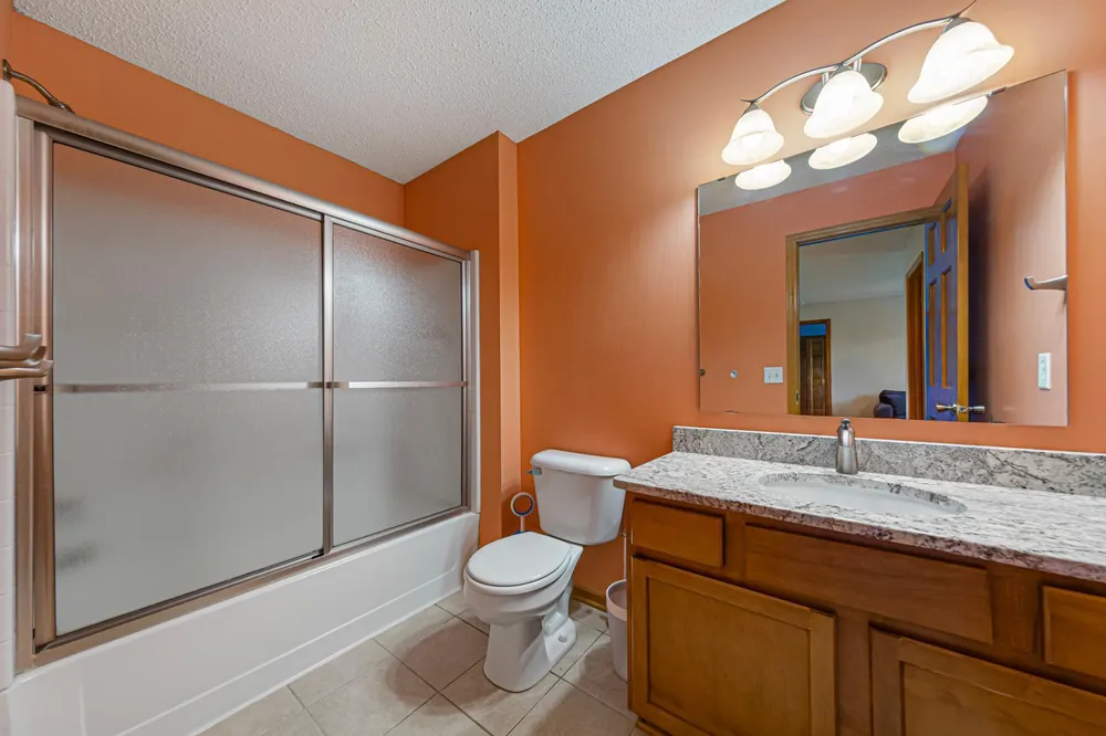 13837 Azalea Ave, Rosemount, MN 55068