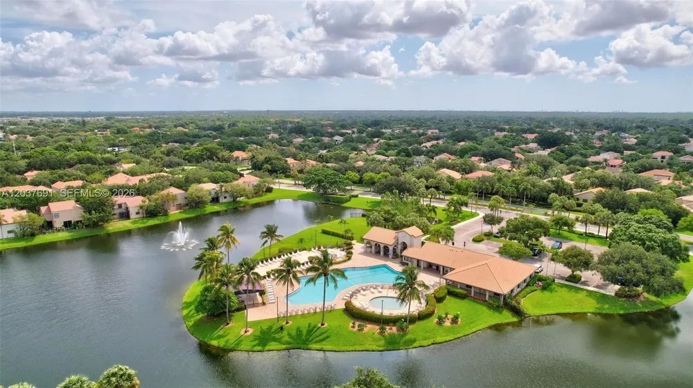 10661 NW 14th St, Plantation, FL 33322