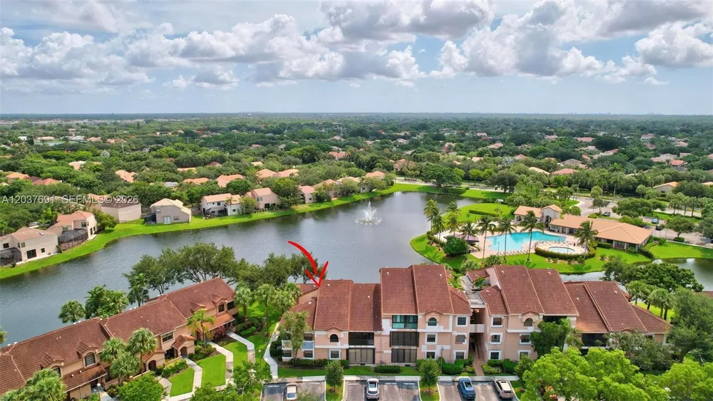 10661 NW 14th St, Plantation, FL 33322
