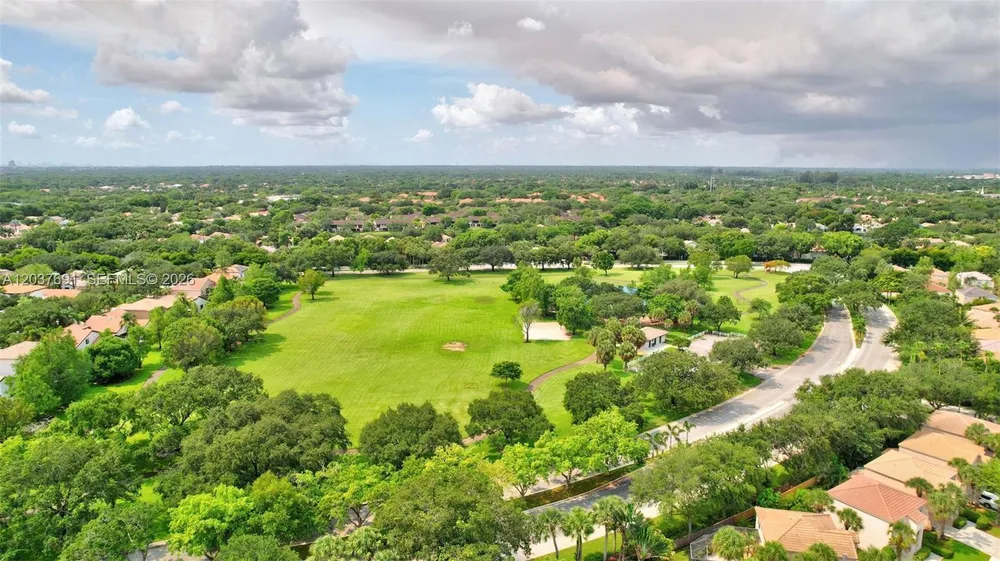 10661 NW 14th St, Plantation, FL 33322