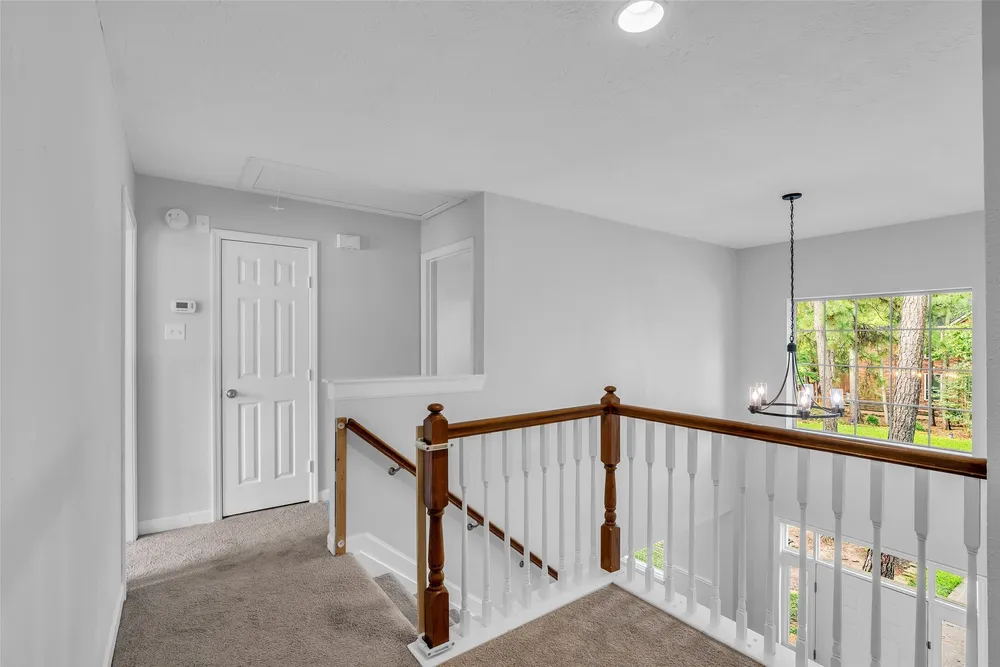 74 W Summer Storm Circle, The Woodlands, TX 77381