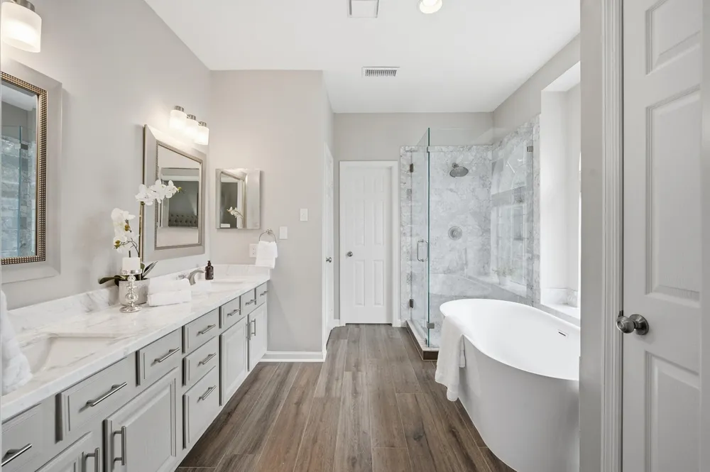 74 W Summer Storm Circle, The Woodlands, TX 77381