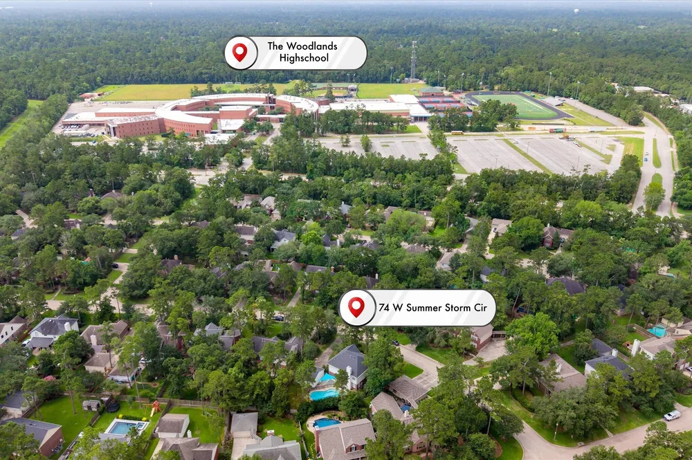74 W Summer Storm Circle, The Woodlands, TX 77381